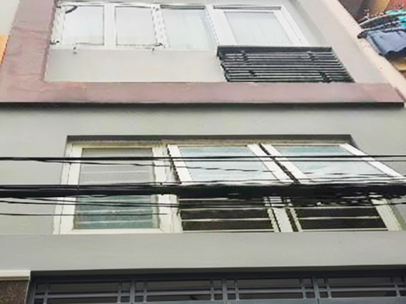 Ban nha 5 tang Nguyen Tieu La Q10 27m2 5.9Ty 1