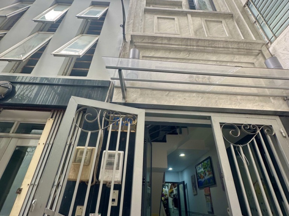 Ban nha CMT8 475 36m2 4tang 5.5Ty 5