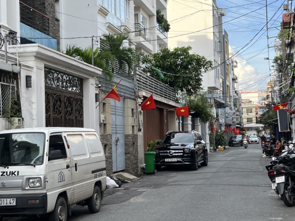 Ban nha Nguyen Dinh Khoi Q.TB 8 81m2 17.5Ty 4