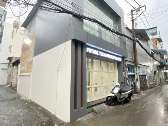 Ban nha can goc 2 tang CMT8 493 125m2 8PN 5WC 16Ty 1b