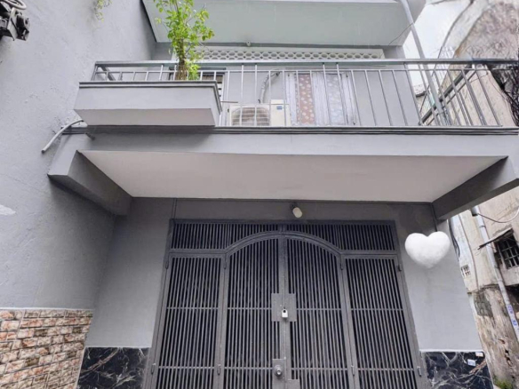 Can goc Hoa Hung 216 19m2 3.35Ty 2