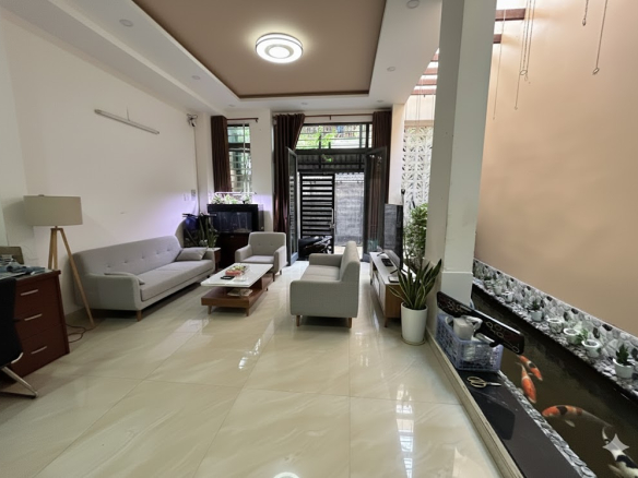 Ban nha CMT8 766 70m2 8.95Ty 2