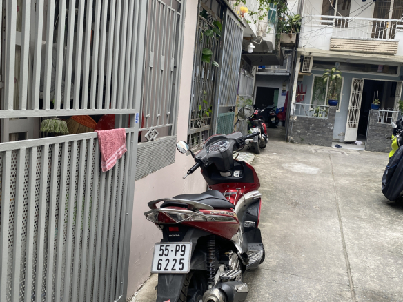 Ban nha Quan 3 KhuVIP Hoang Sa 35m2 3tang 4.5Ty 1